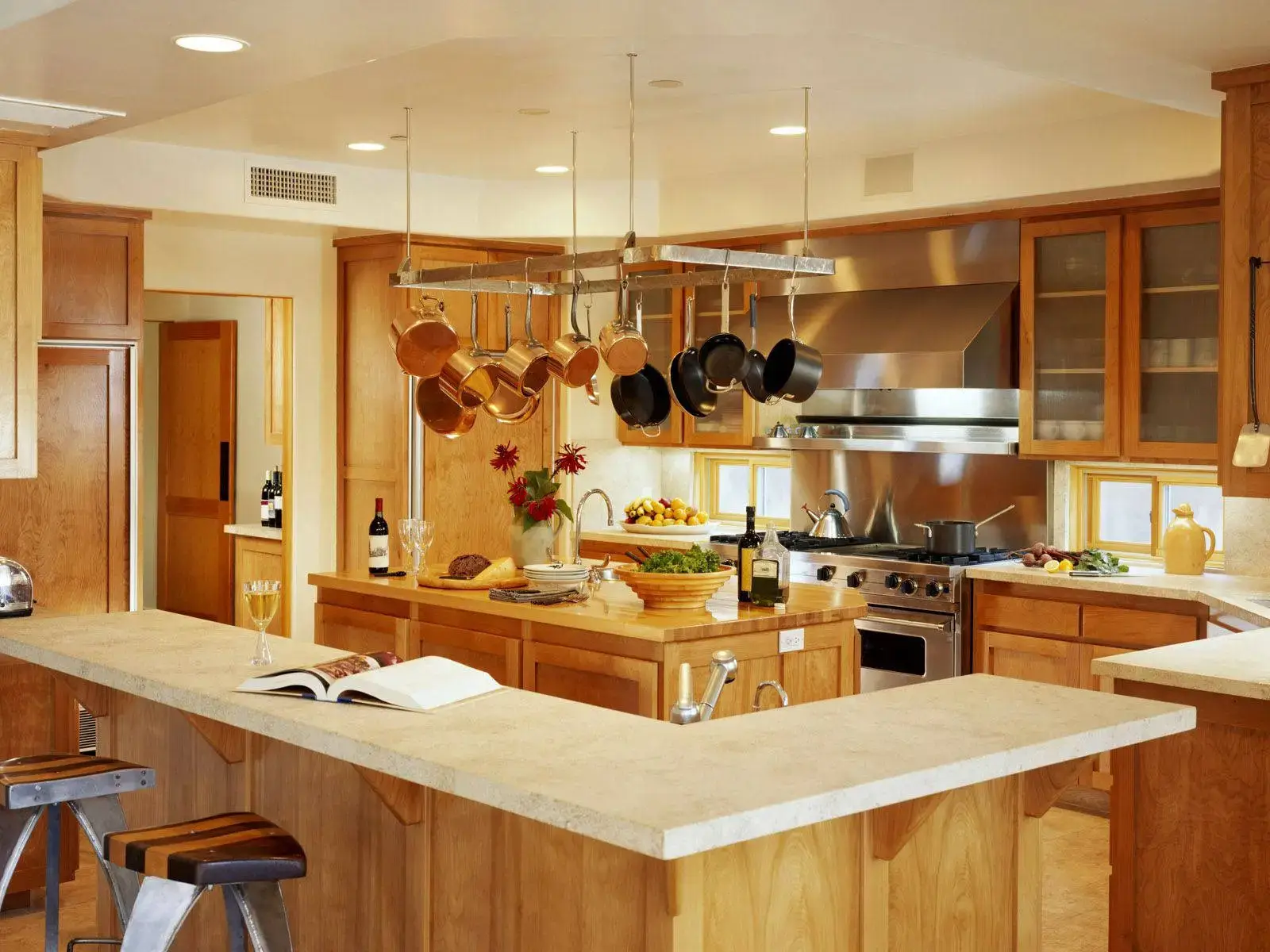 A beautifully organized modern kitchen with premium utensils.
