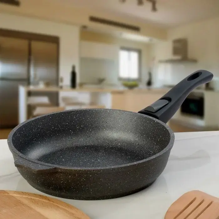 Even heat distribution shown on a high-tech pan.